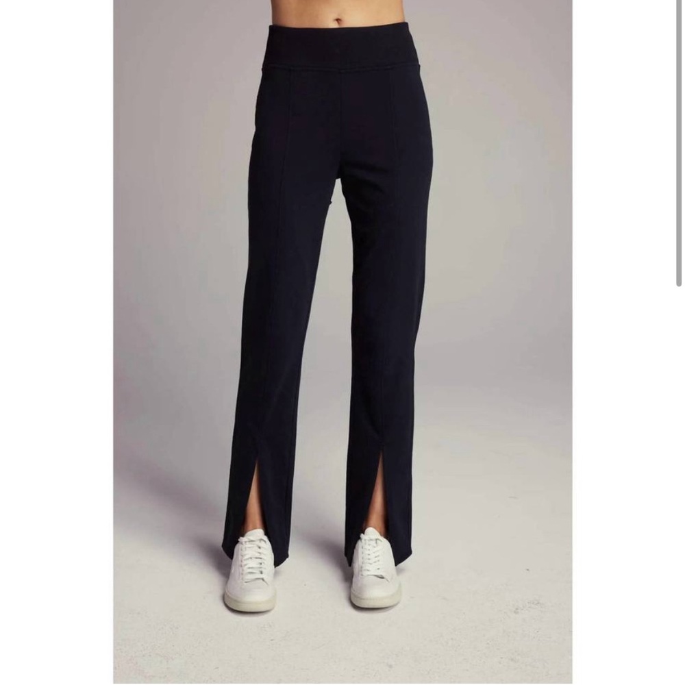 Sundays Cullen slit front pants in navy- Size M